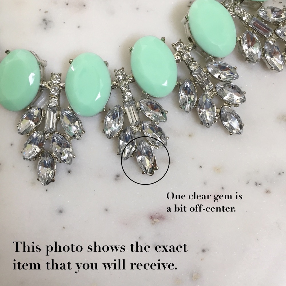 🆑 "Amelia" Necklace || Mint Green Crystal Leaves - Picture 4 of 9